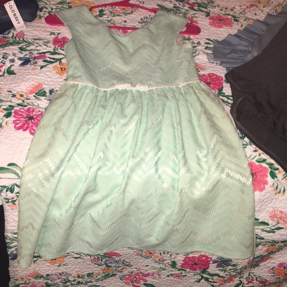 Teel or light green kids dress size 10